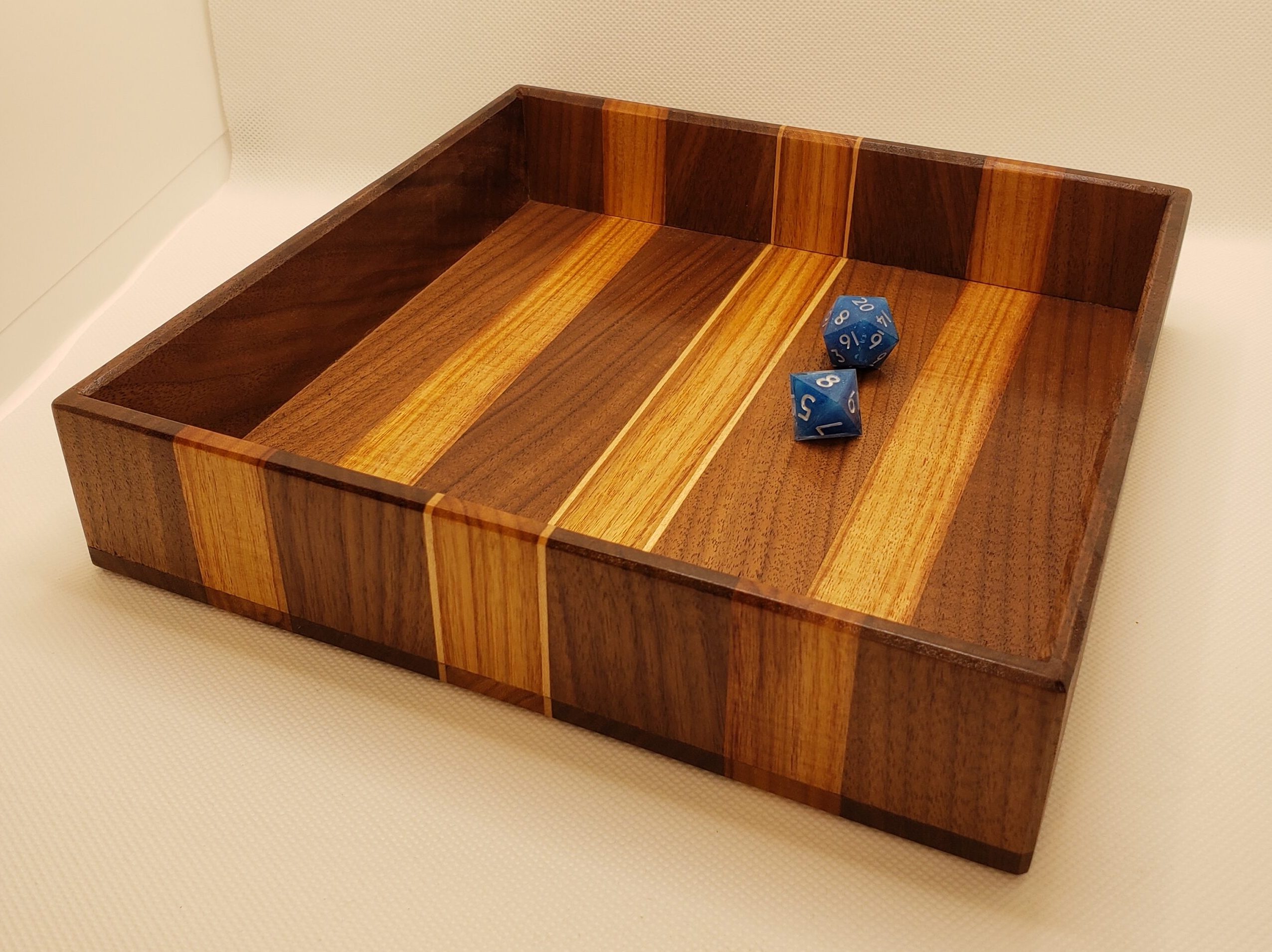 Wood dice tray